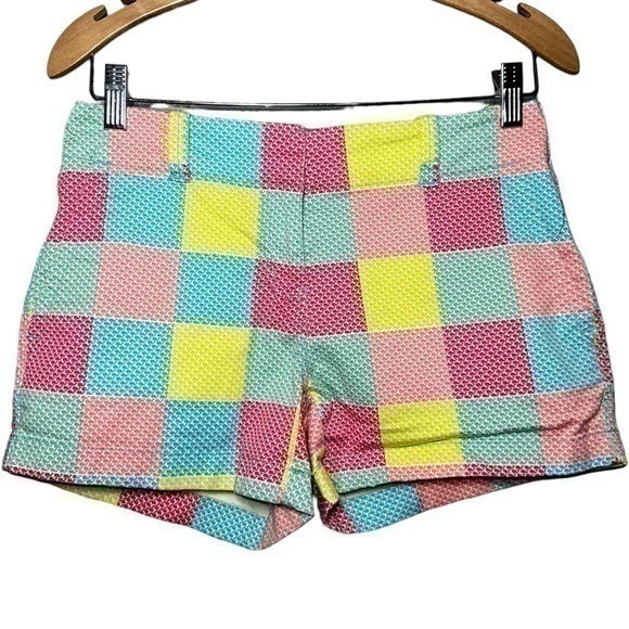 Vineyard Vines Pants - Vineyard Vines Women’s Size 2 Multi Color Pastel Whale Print Patchwork Shorts